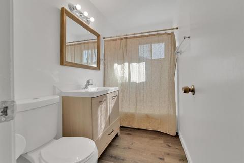 438 Alturas Ave, Modesto, CA 95351 photo 15