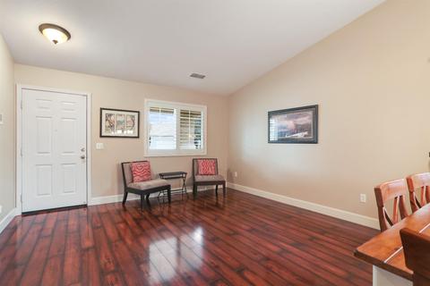 988 Roy Frerichs Ln, Tracy, CA 95377 photo 5
