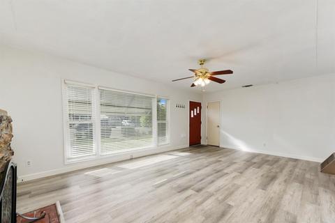 511 Ribier Ave, Lodi, CA 95240 photo 9