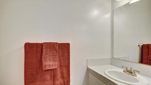 4000 Oak Villa Cir, Carmichael, CA 95608 photo 9
