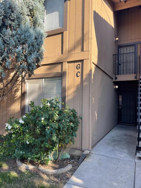 479 Cherry Ln #C, Manteca, CA 95337 photo 1