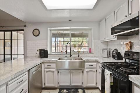 1105 Stonum Rd, Modesto, CA 95351 photo 3