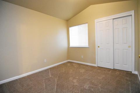 846 S Berkeley Ave, Turlock, CA 95380 photo 17