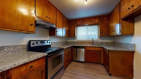 1604 Rose Ave, Modesto, CA 95355 photo 14