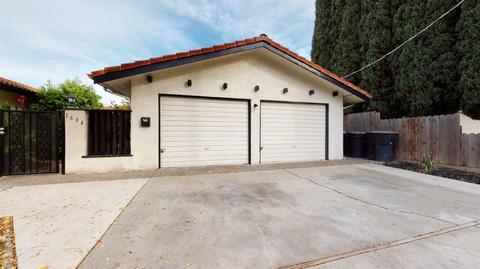 1604 Rose Ave, Modesto, CA 95355 photo 4