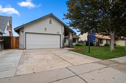 1212 Moffett Rd, Modesto, CA 95351 photo 1