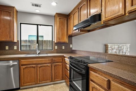 1212 Moffett Rd, Modesto, CA 95351 photo 7