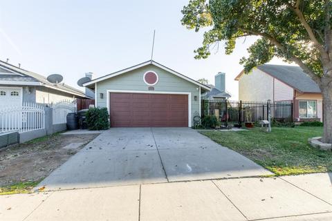1536 Ironside Dr, Modesto, CA 95358 photo 4