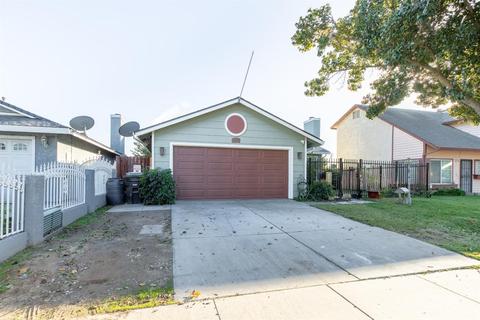 1536 Ironside Dr, Modesto, CA 95358 photo 3