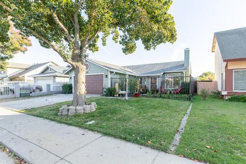 1536 Ironside Dr, Modesto, CA 95358 photo 6