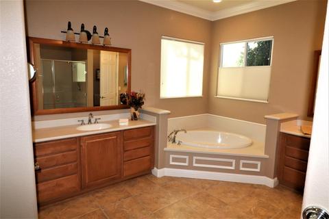 2453 Pepper Tree Ln, Manteca, CA 95336 photo 20