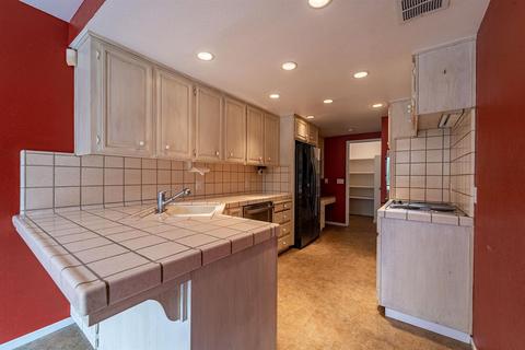 1813 Edgebrook Dr #C, Modesto, CA 95354 photo 14