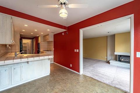 1813 Edgebrook Dr #C, Modesto, CA 95354 photo 12