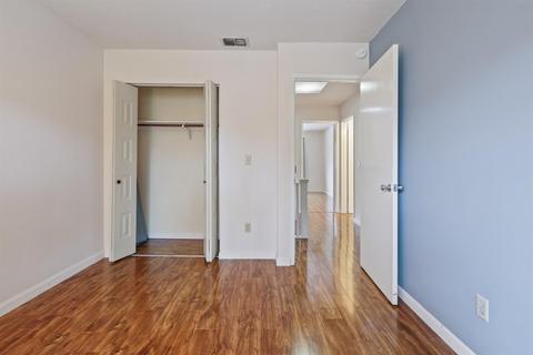 3925 Oak Villa Cir, Carmichael, CA 95608 photo 20