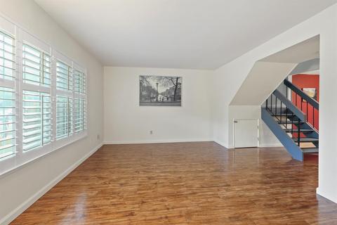 3925 Oak Villa Cir, Carmichael, CA 95608 photo 6