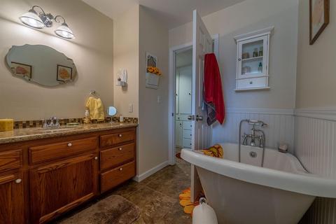 1605 Wolverine Way, Modesto, CA 95355 photo 16