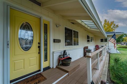 1605 Wolverine Way, Modesto, CA 95355 photo 2