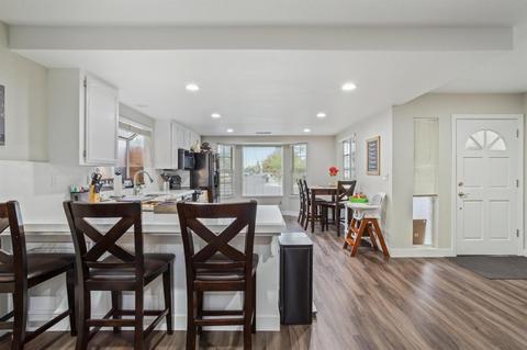 945 Azalea St, Ripon, CA 95366 photo 7