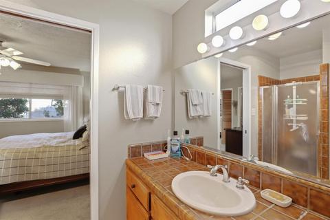 2100 Goldfield Dr, Modesto, CA 95358 photo 33