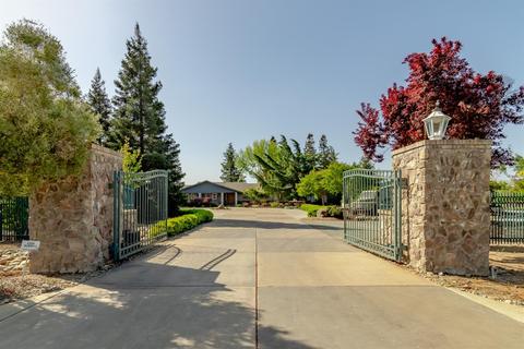 5420 E Jahant Rd, Galt, CA 95632 photo 1