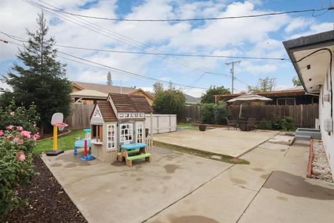 1706 Robert St, Lodi, CA 95242 photo 27