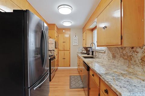 1706 Robert St, Lodi, CA 95242 photo 9