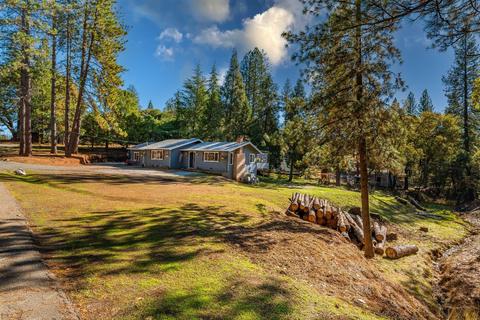 21492 Robin Ln, Pine Grove, CA 95665 photo 10