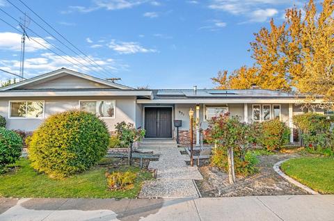 931 E Rumble Rd, Modesto, CA 95350 photo 1