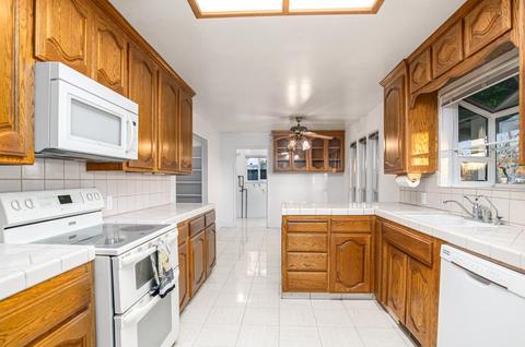 931 E Rumble Rd, Modesto, CA 95350 photo 18