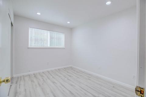 5512 Wilsey Way, Carmichael, CA 95608 photo 17