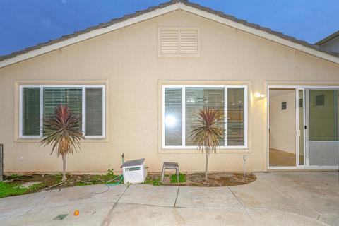 663 Chandon Dr, Merced, CA 95348 photo 8