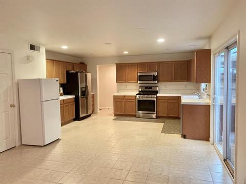 218 Beechwood Ct, Lodi, CA 95240 photo 29