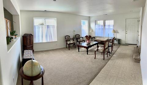 218 Beechwood Ct, Lodi, CA 95240 photo 3