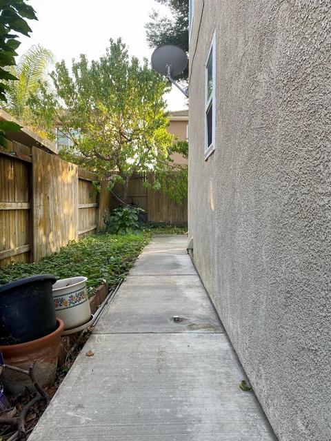 218 Beechwood Ct, Lodi, CA 95240 photo 27