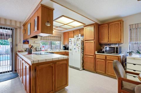 2580 E Hawkeye Ave, Turlock, CA 95380 photo 19