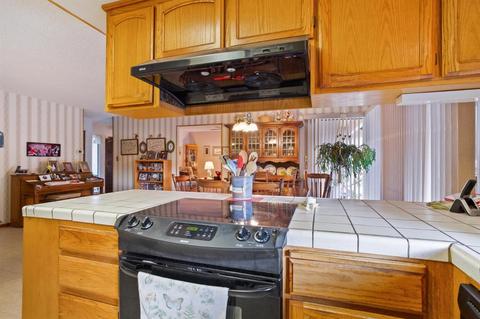 2580 E Hawkeye Ave, Turlock, CA 95380 photo 21