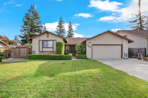 2580 E Hawkeye Ave, Turlock, CA 95380 photo 1