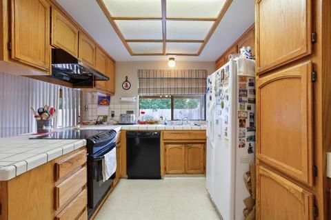 2580 E Hawkeye Ave, Turlock, CA 95380 photo 20