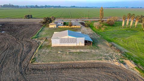 3763 W Dickenson Ferry Rd, Merced, CA 95341 photo 16