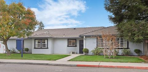 1201 Seaside Way, Turlock, CA 95382 photo 1
