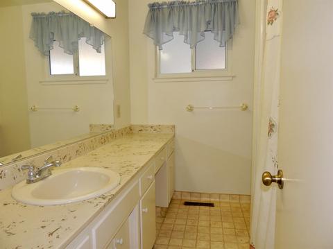 1475 Robinson Dr, Red Bluff, CA 96080 photo 11