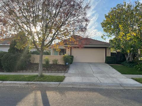1109 Entrada Dr, Davis, CA 95618 photo 2