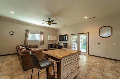 1326 Mount Vernon Dr, Modesto, CA 95350 photo 31