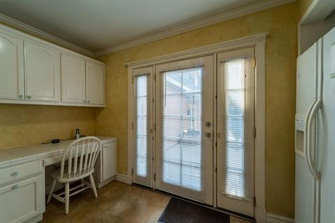1326 Mount Vernon Dr, Modesto, CA 95350 photo 10