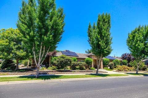 1110 River Ave, Oakdale, CA 95361 photo 2
