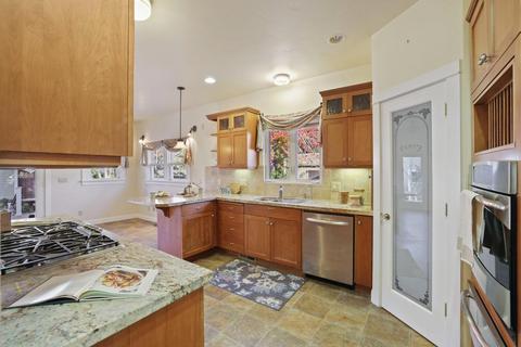 615 W Elm St, Lodi, CA 95240 photo 24
