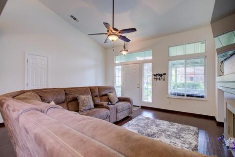 829 Hammond St, Modesto, CA 95351 photo 6