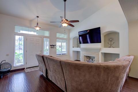 829 Hammond St, Modesto, CA 95351 photo 5