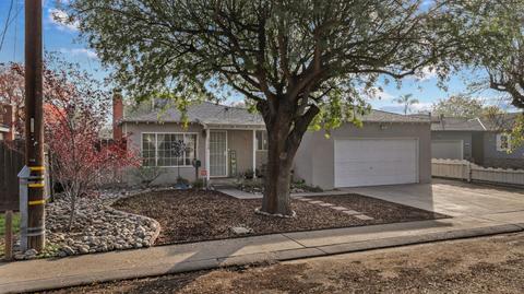 1720 Clark Dr, Modesto, CA 95350 photo 3