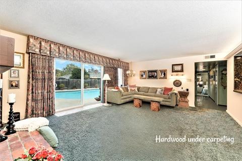 6278 Saint James Way, Carmichael, CA 95608 photo 9